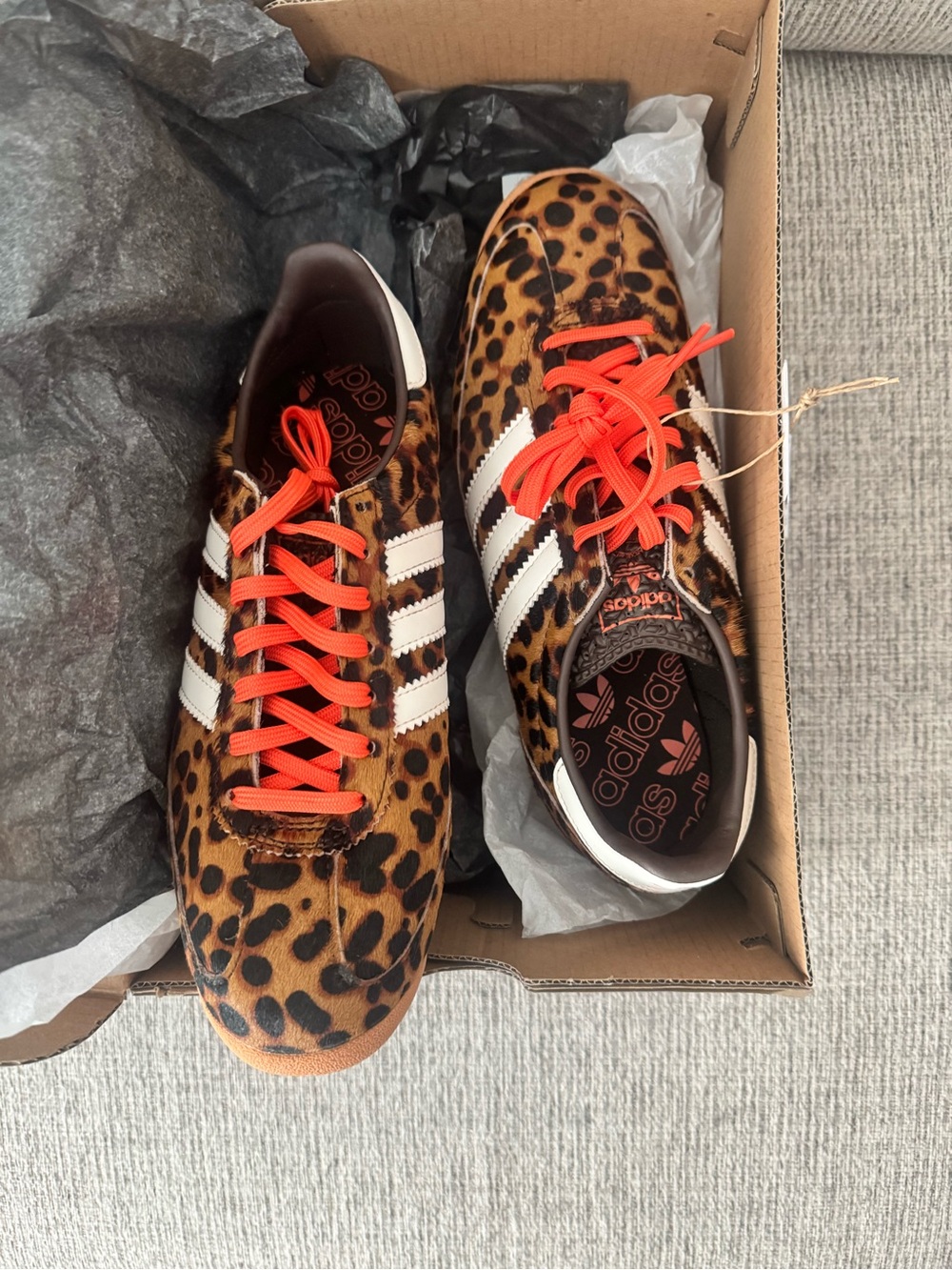 adidas Leopard-Print Samba-Inspired Sneakers with Red Accents - Picture 4 of 5
